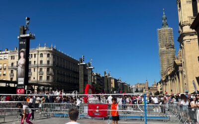 Un año más, el bádminton está presente en el día del deporte en la calle de Zaragoza.